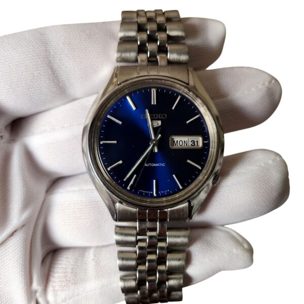 Seiko 5 Navy Blue Sunray Dial Automatic 6309A-5210 1978's Vintage Watch - Image 2