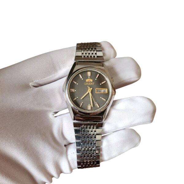 Orient Crystal Grey 37mm Dial 1970's Vintage Watch - Image 2