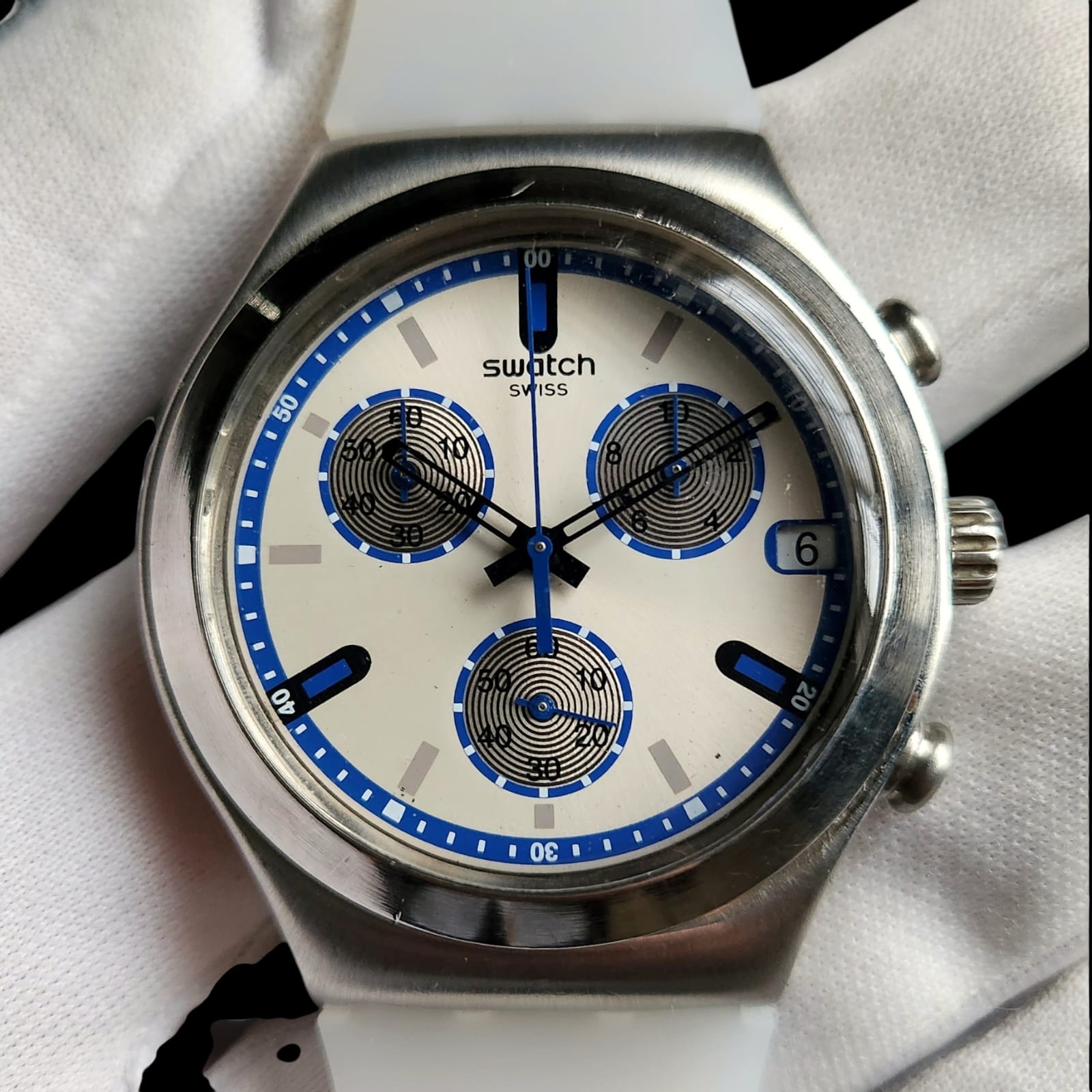 005 Swatch Dial with blue Outline Silver Sub-Dials Watch