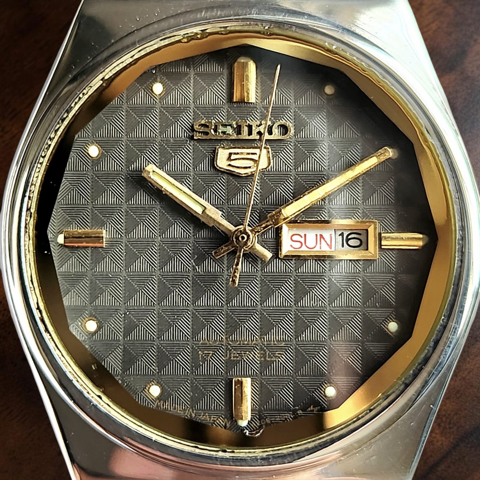 016 Seiko 5 Rare Pyramid Structured Dial 4206-0591 34mm Watch - Image 3