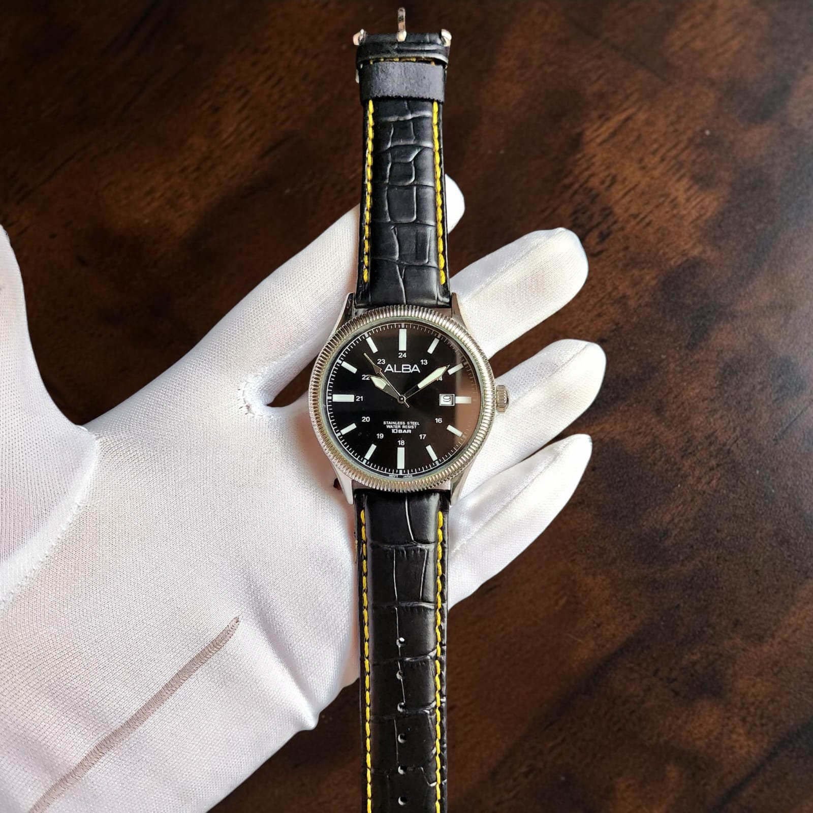 014 Seiko Alba Fluted Bezel Black Dial Watch - Image 3