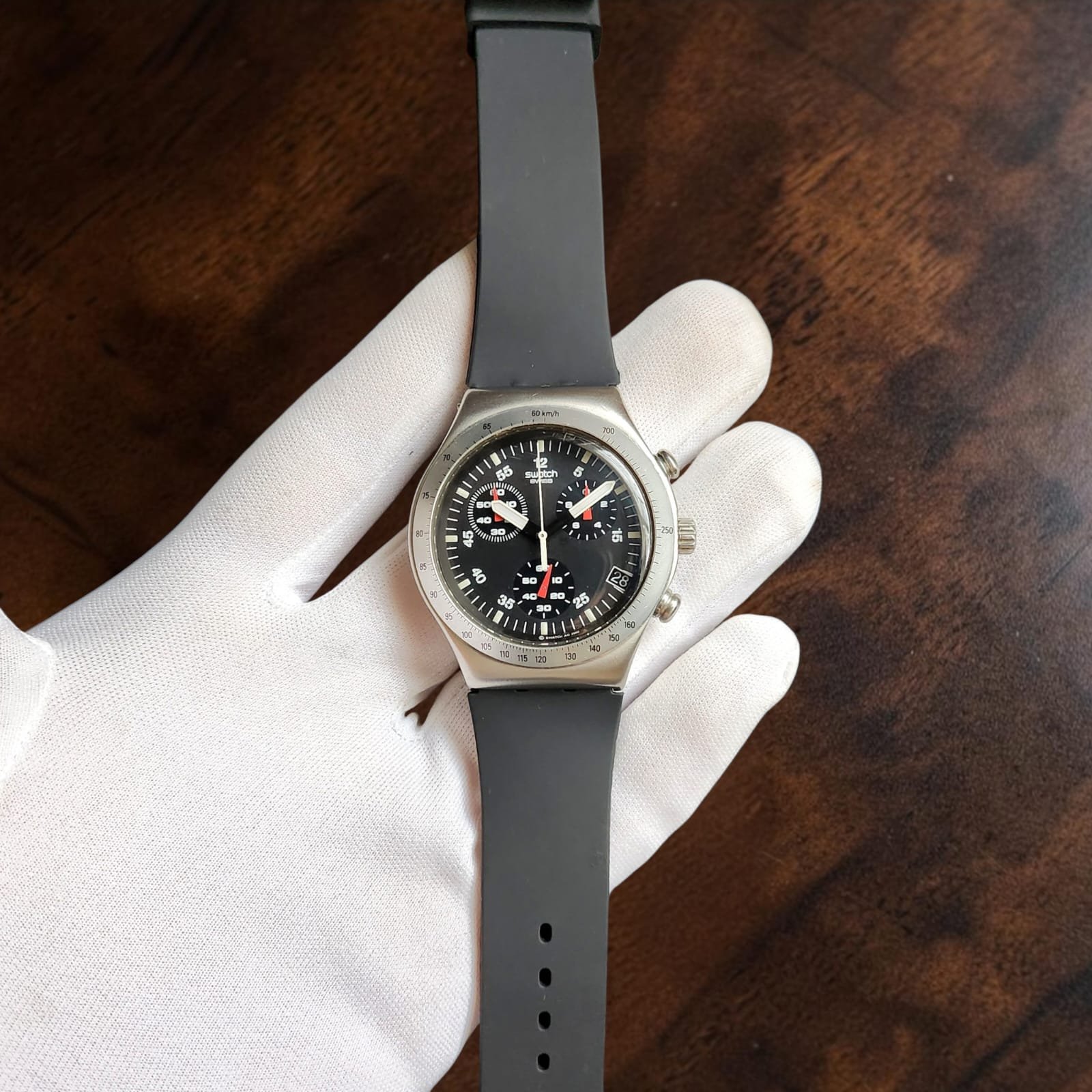 015 Swatch Irony Chrono Wildly Aluminium Case Watch - Image 2